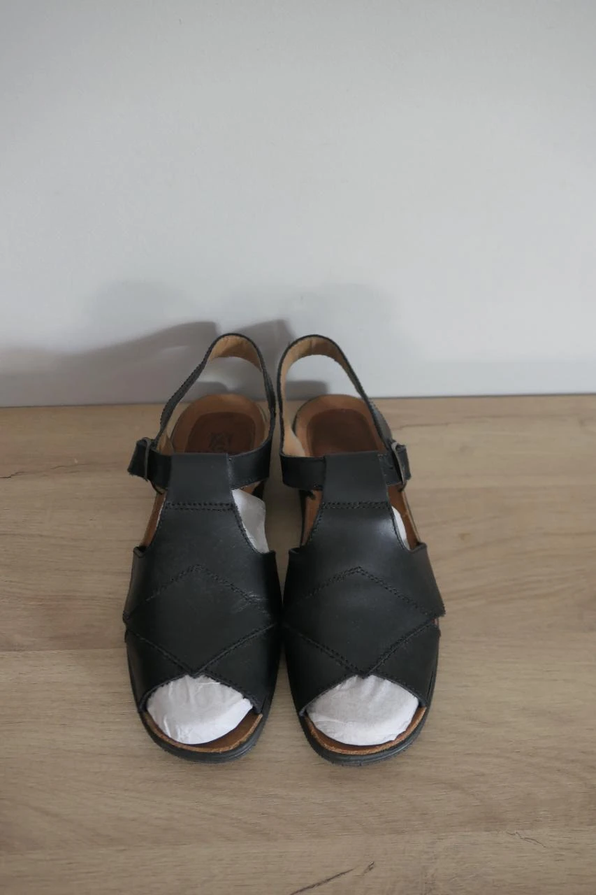 Leather sandals – photo 5
